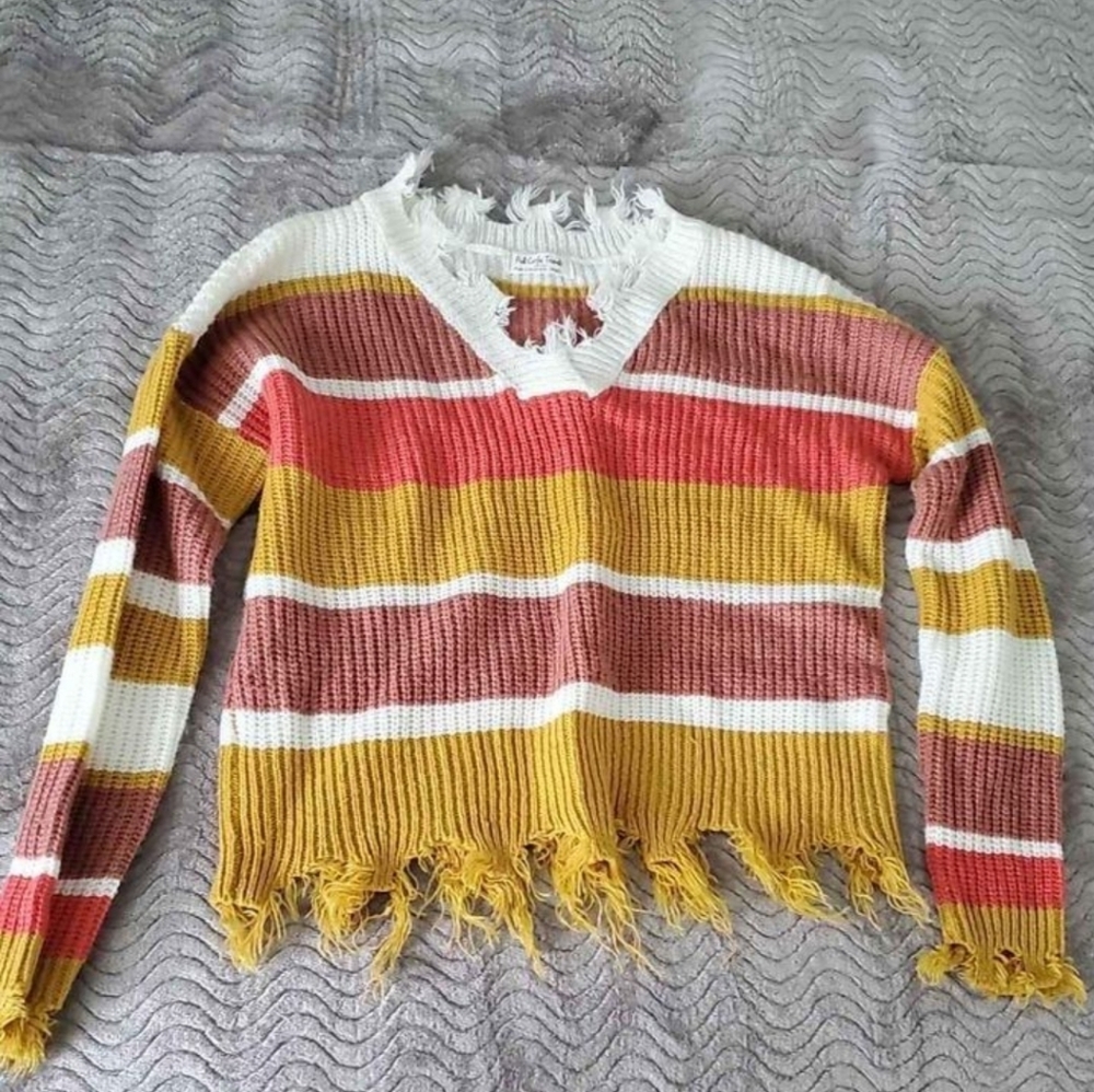 V neck sweater